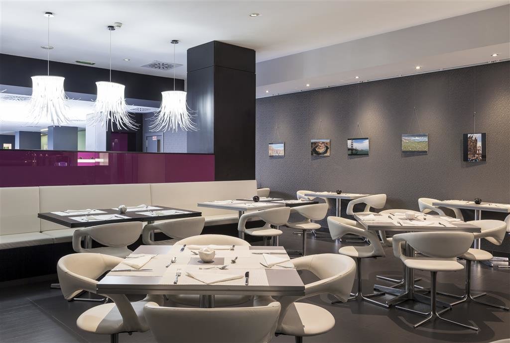 Hotel ILUNION Bel Art 15