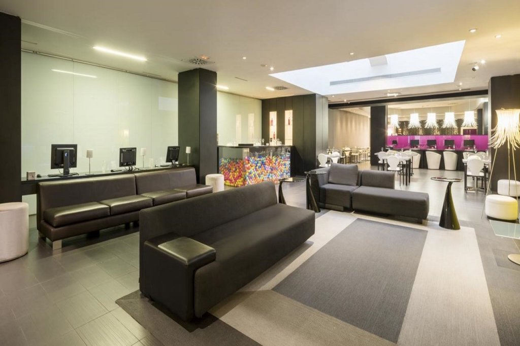 Hotel ILUNION Bel Art 24