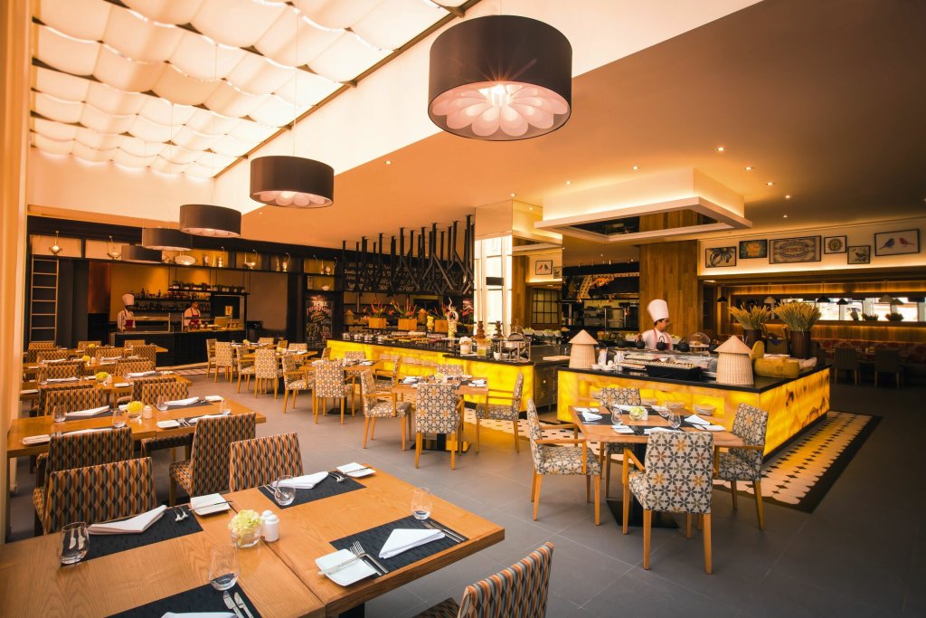 Movenpick Hotel Jumeirah Beach 5
