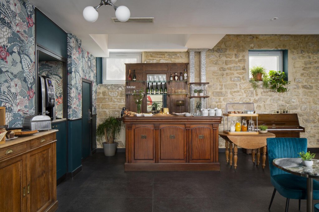 Le Rocroy Hotel Paris Gare du Nord 14