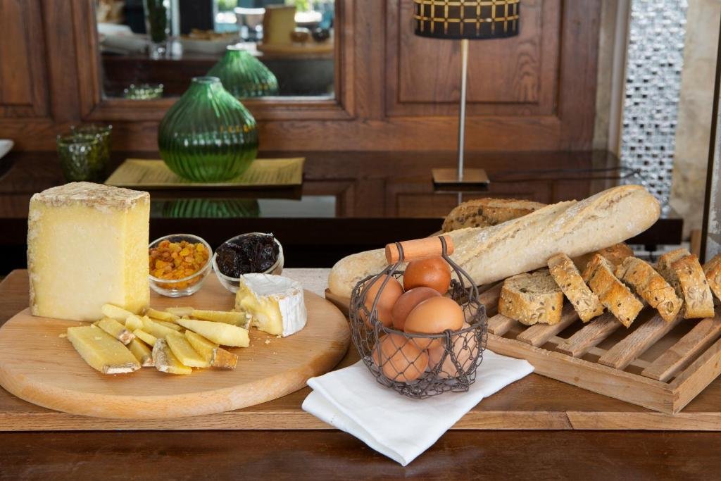 Le Rocroy Hotel Paris Gare du Nord 4