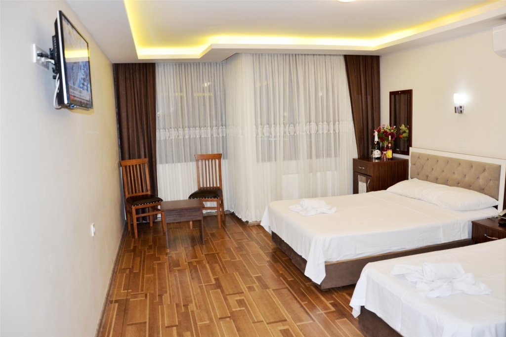 Grand Mark Hotel 14