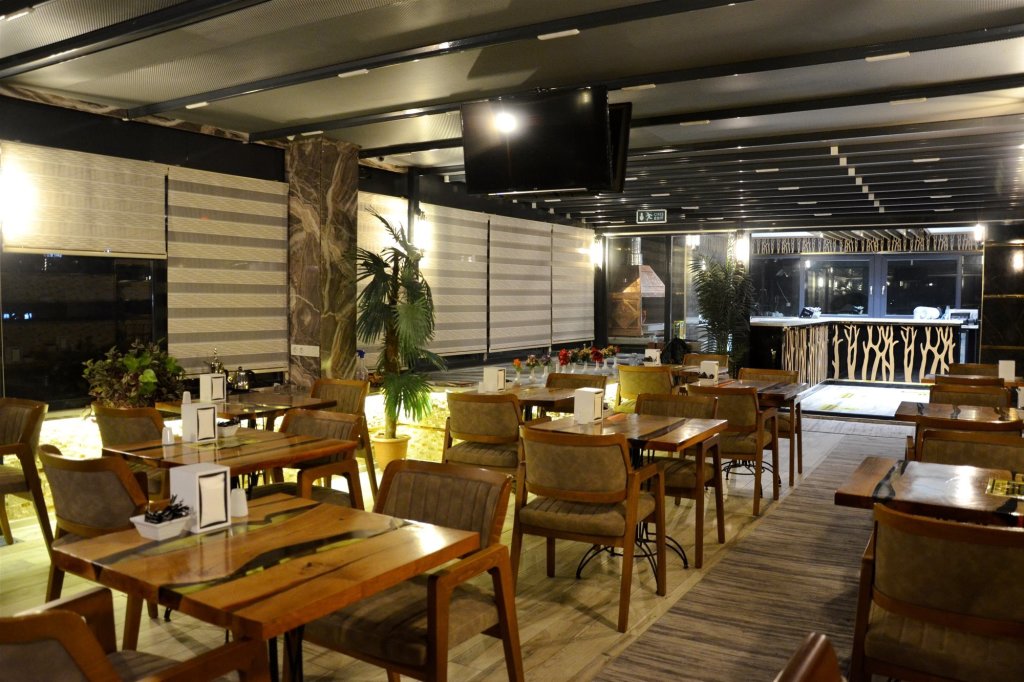Grand Mark Hotel 16
