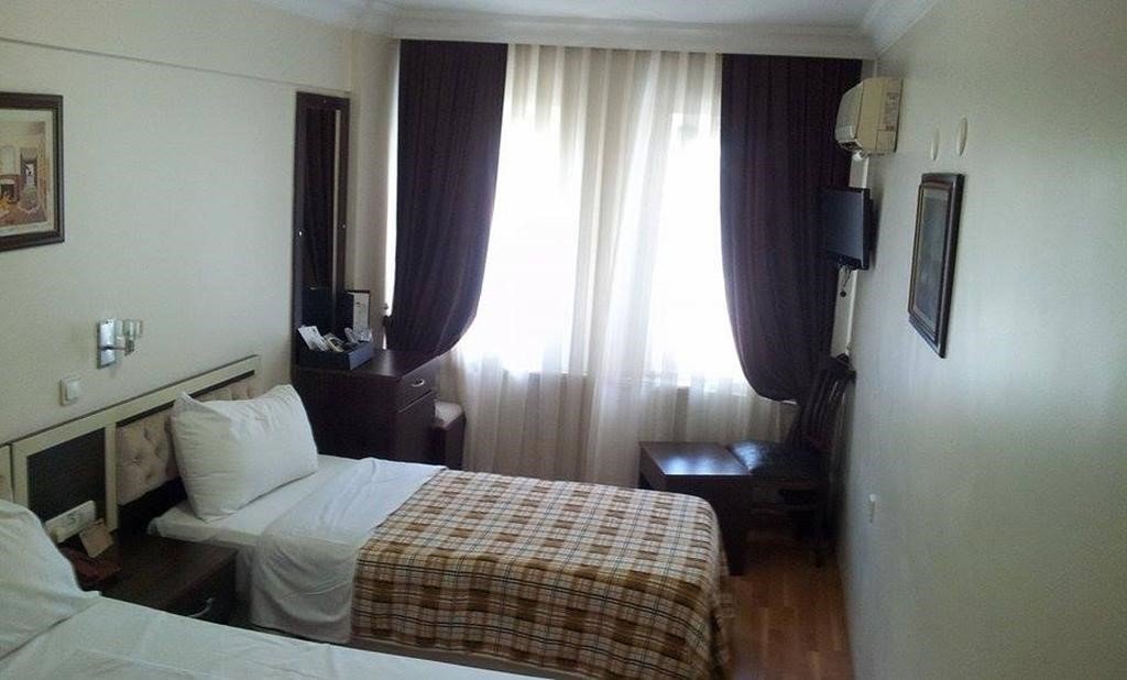 Grand Mark Hotel 2