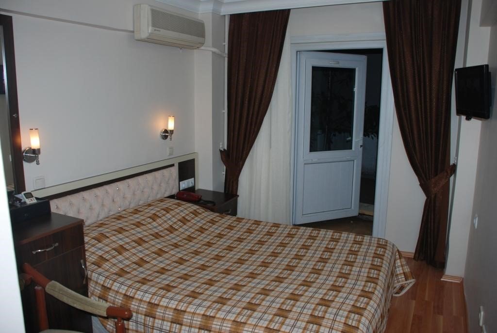 Grand Mark Hotel 7