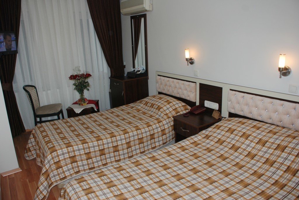 Grand Mark Hotel 8