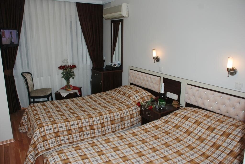 Grand Mark Hotel 9