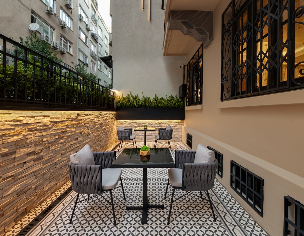 Gleam Collection Hotel 16