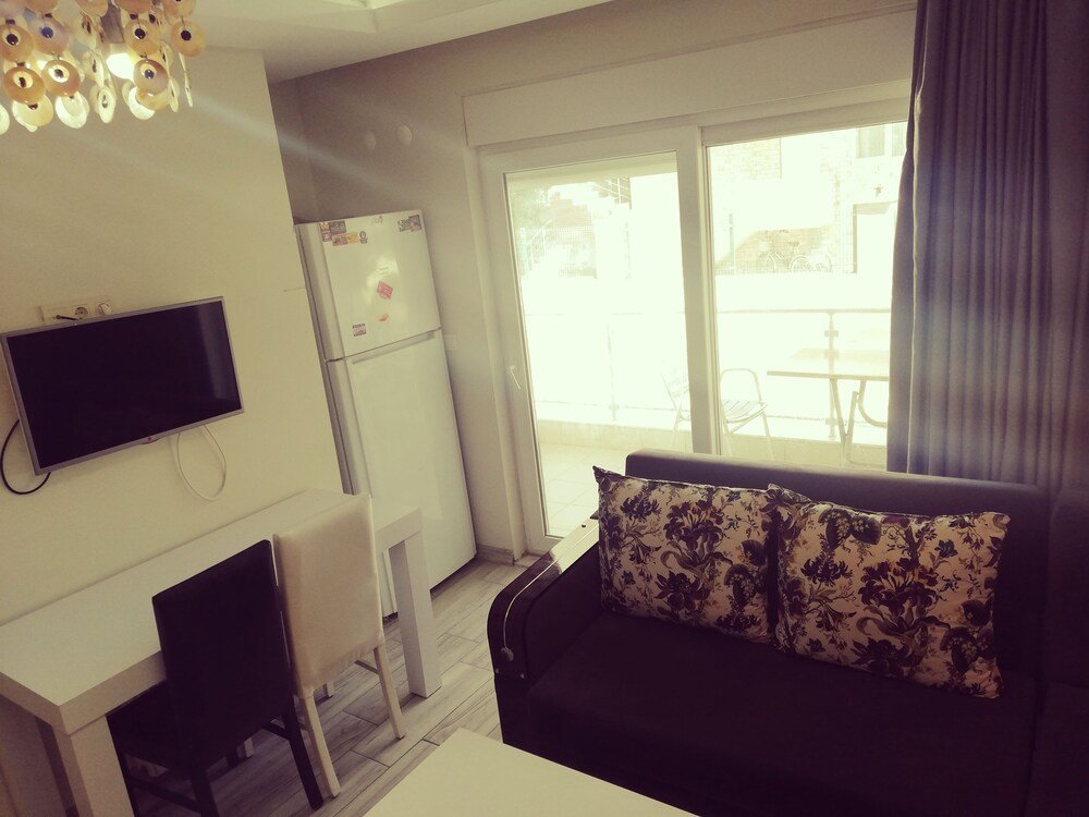 Neva Suite Hotel 16