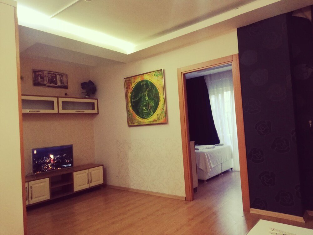 Neva Suite Hotel 19