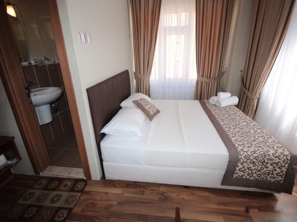 Şamil Hotel 10