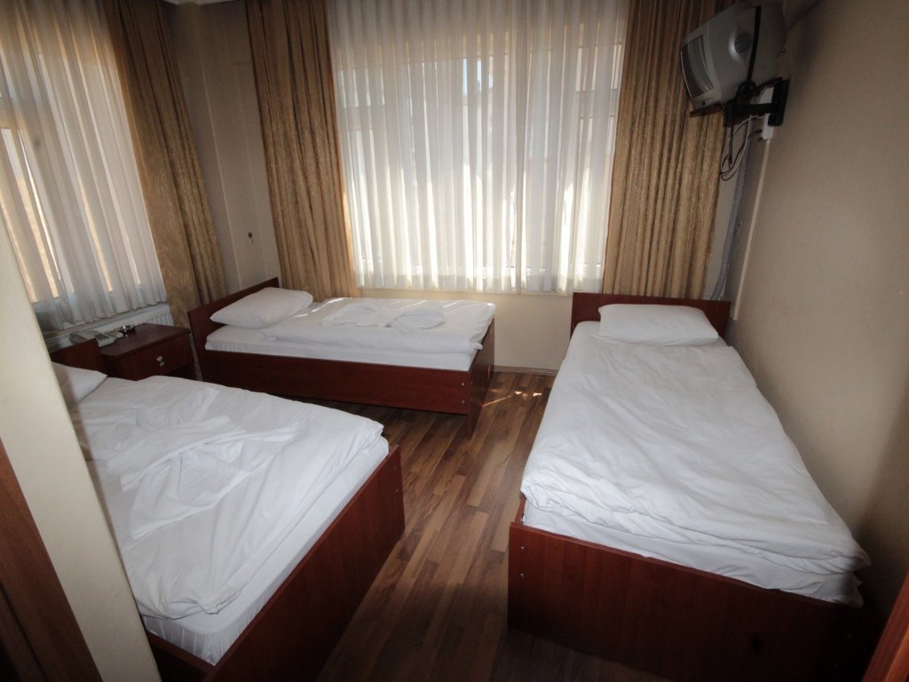 Şamil Hotel 18