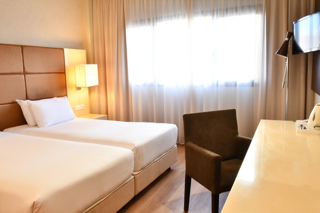 Holiday Inn Madrid - Las Tablas, an IHG Hotel 23