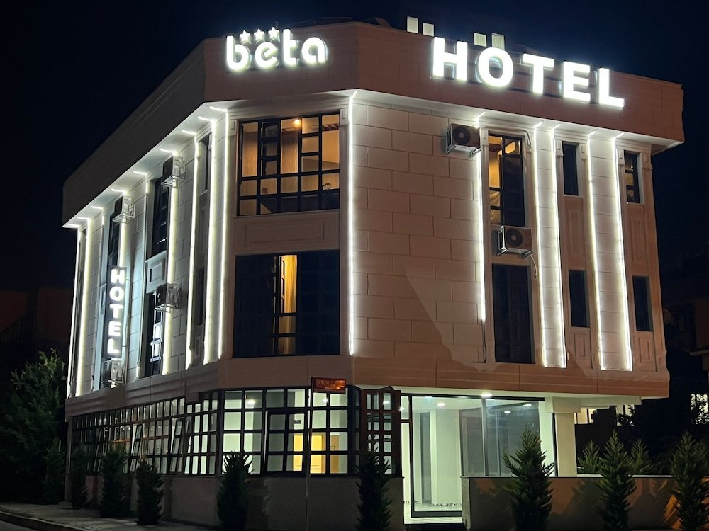 Beta Hotel 21