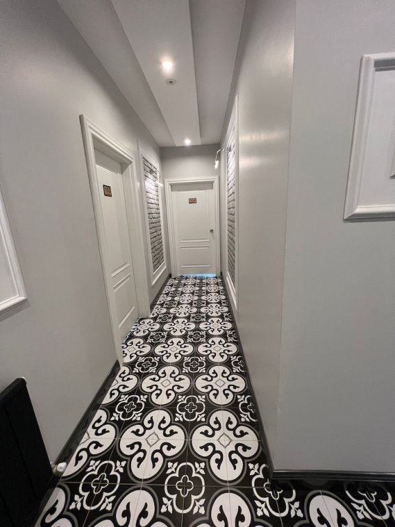 Beta Hotel 8