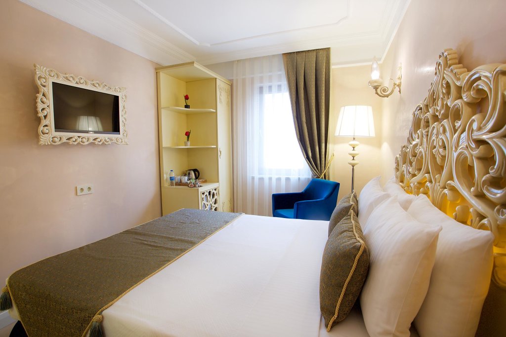 Edibe Sultan Hotel 13