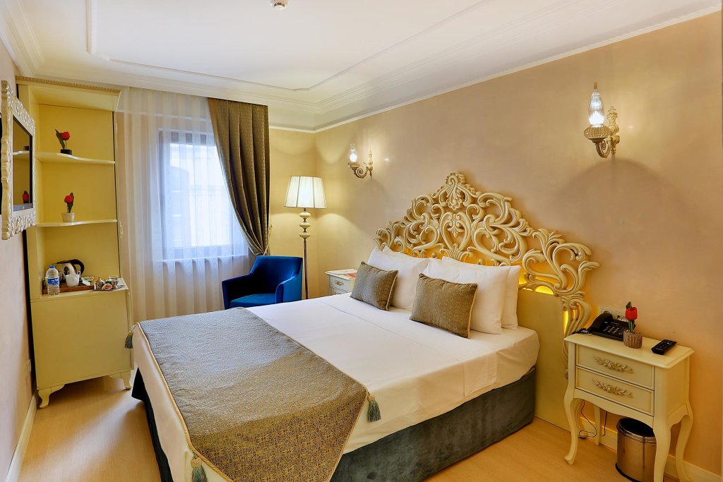 Edibe Sultan Hotel 15