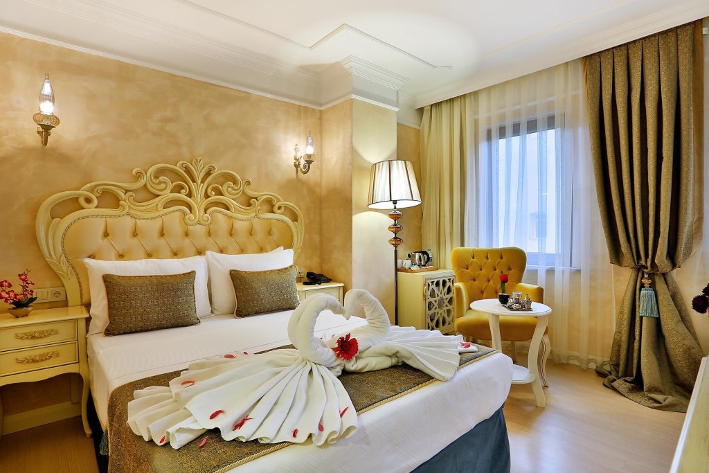 Edibe Sultan Hotel 17