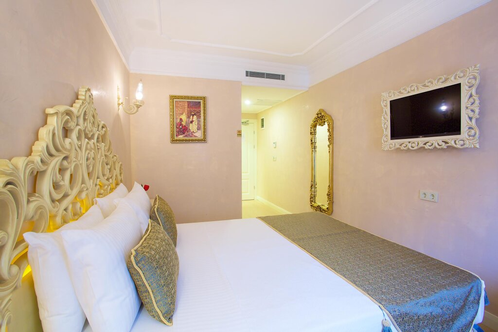 Edibe Sultan Hotel 18