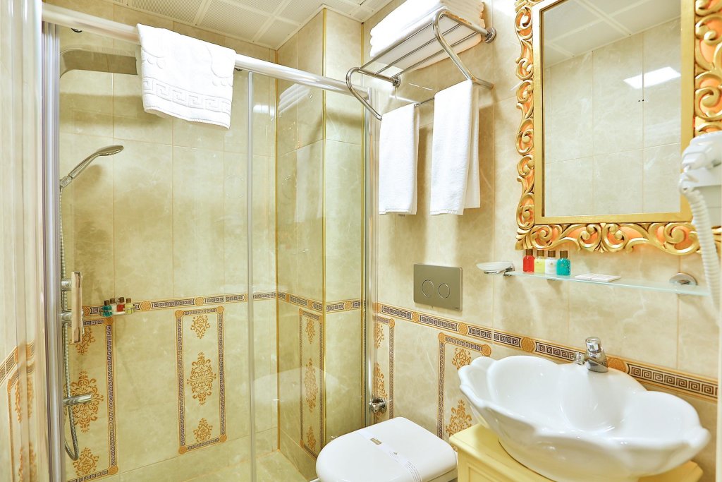 Edibe Sultan Hotel 19