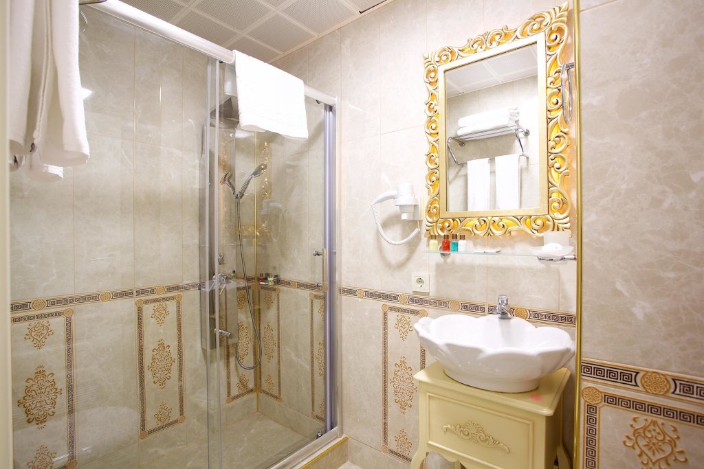 Edibe Sultan Hotel 24
