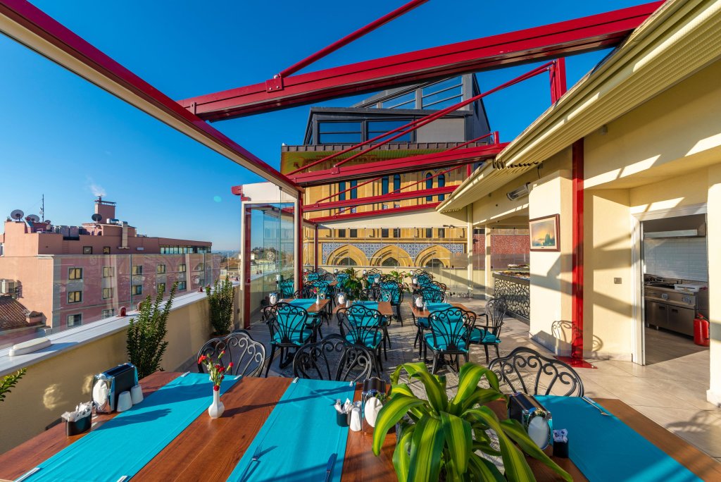 Sunlight Hotel 23