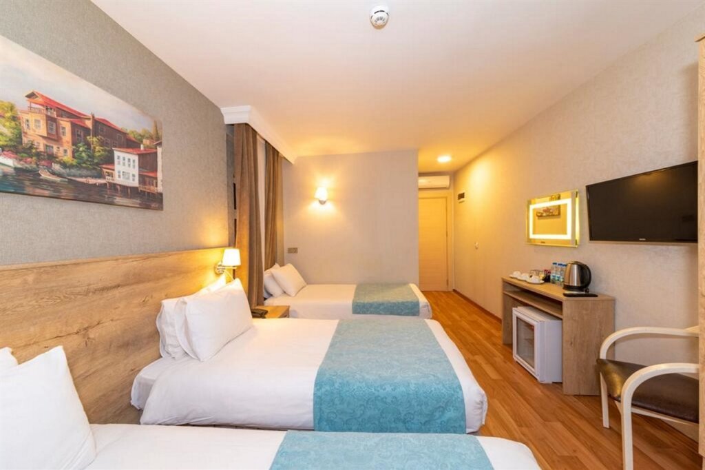 Sunlight Hotel 4