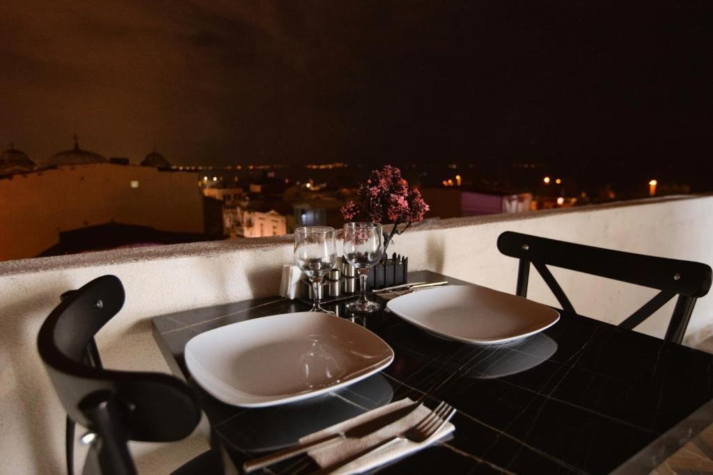 Ria Suites Hotel 18