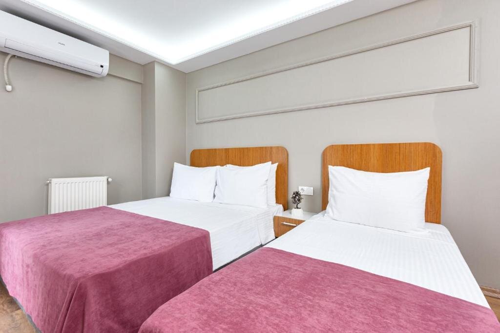 Ria Suites Hotel 22