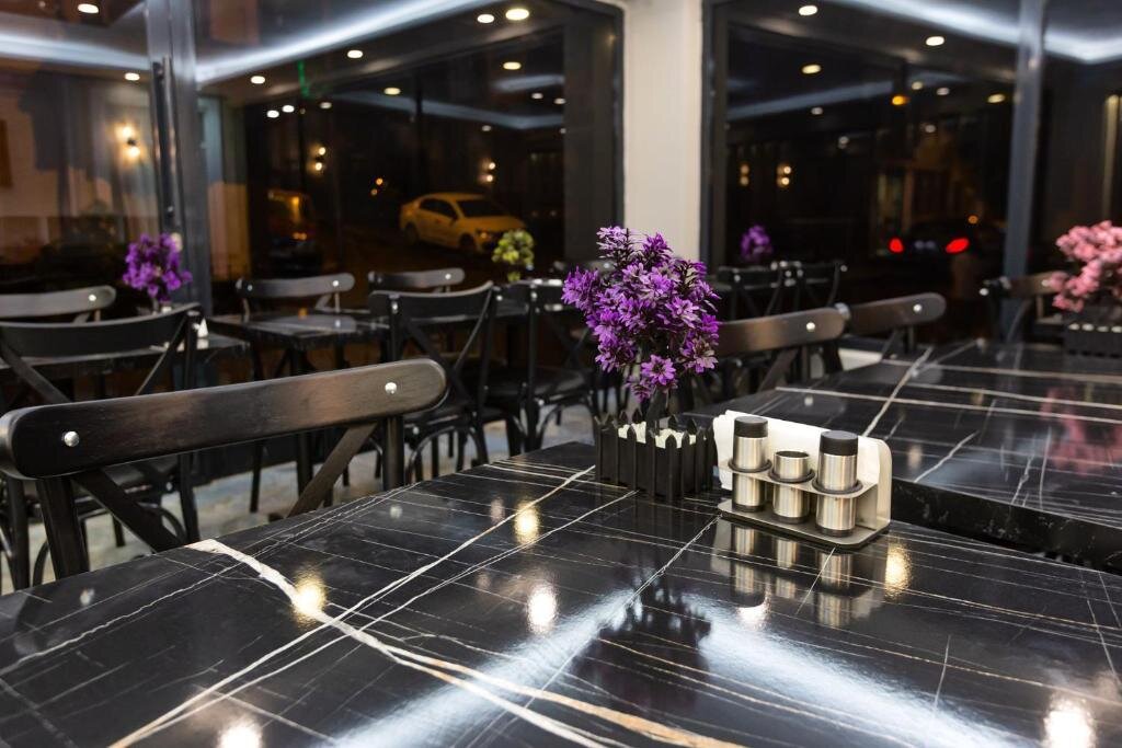 Ria Suites Hotel 7