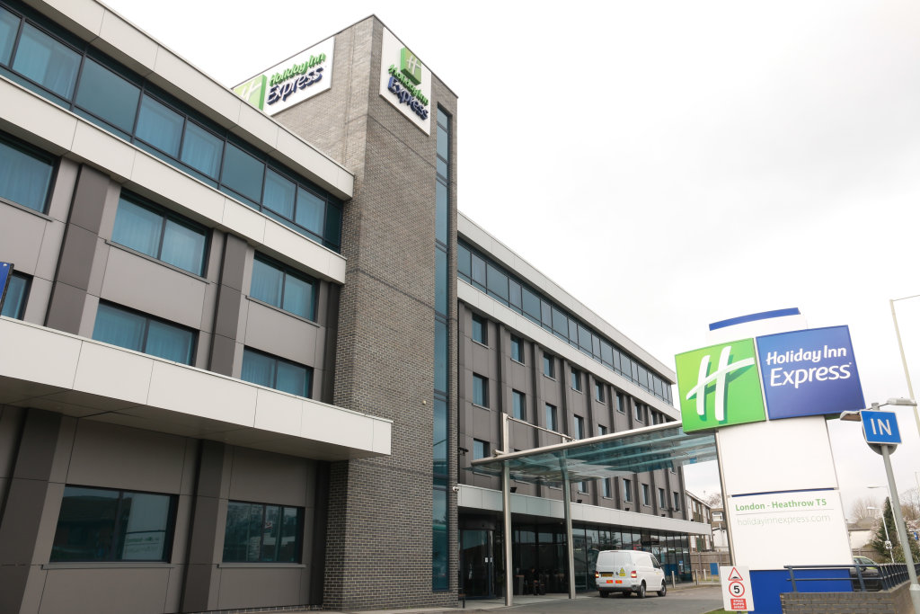 Holiday Inn Express London Heathrow T5, an IHG Hotel 13
