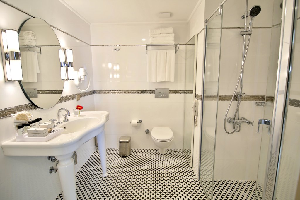 Pacco Hotel Spa 24