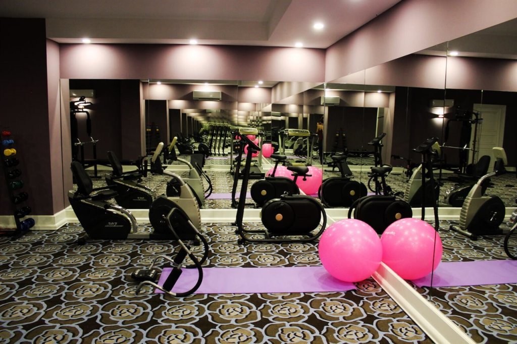 Pacco Hotel Spa 9
