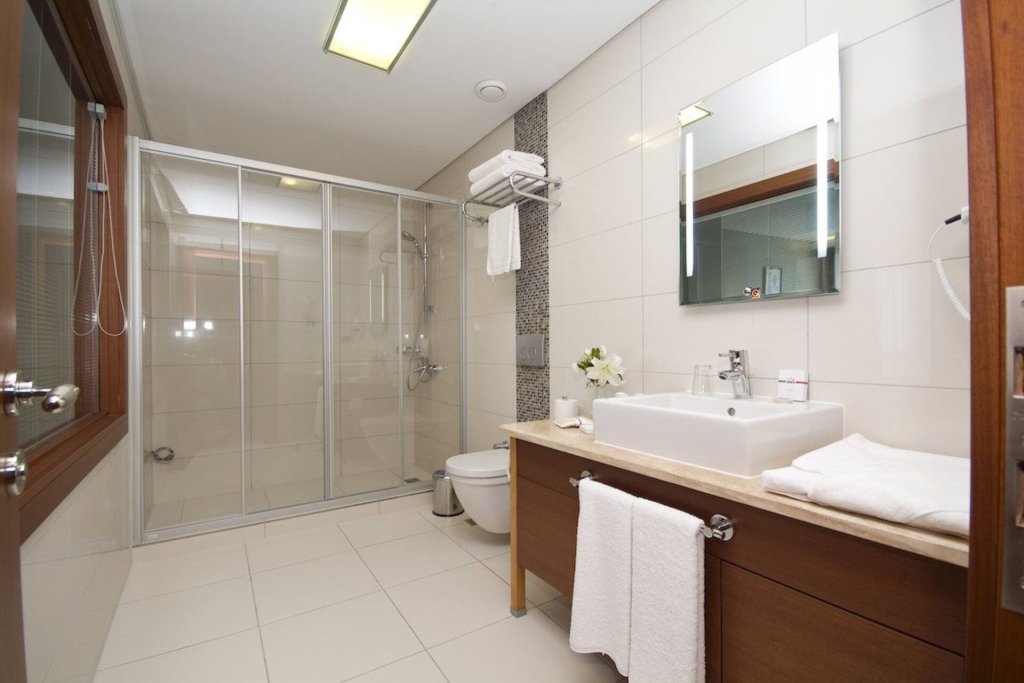 Innpera Hotel 12