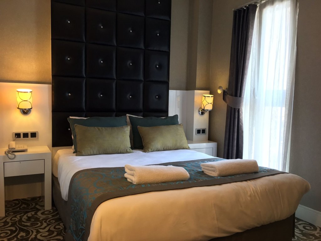 Taksim Line Hotel 19