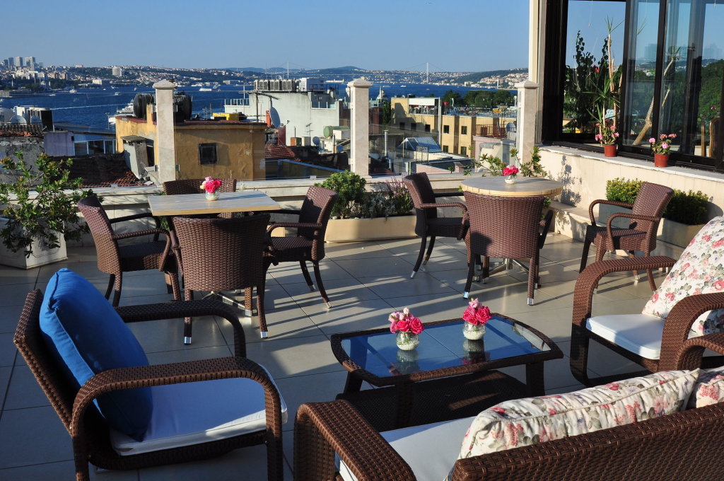 Neorion Hotel 4