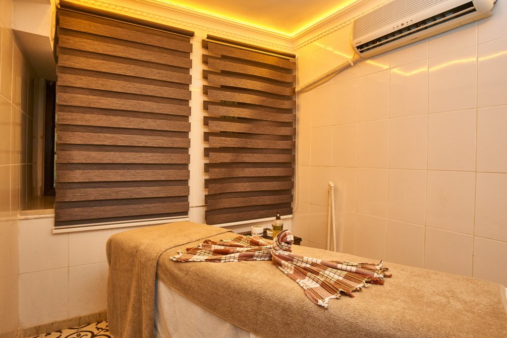 Amber Hotel - Special Class 17