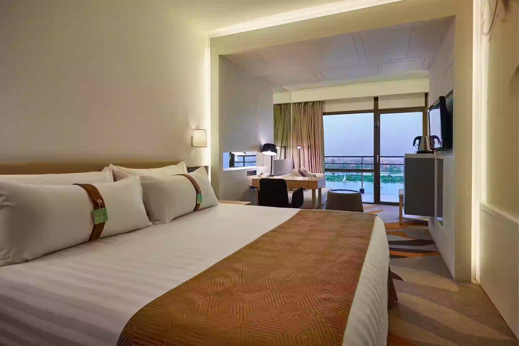 Holiday Inn Cairo Maadi, an IHG Hotel 4