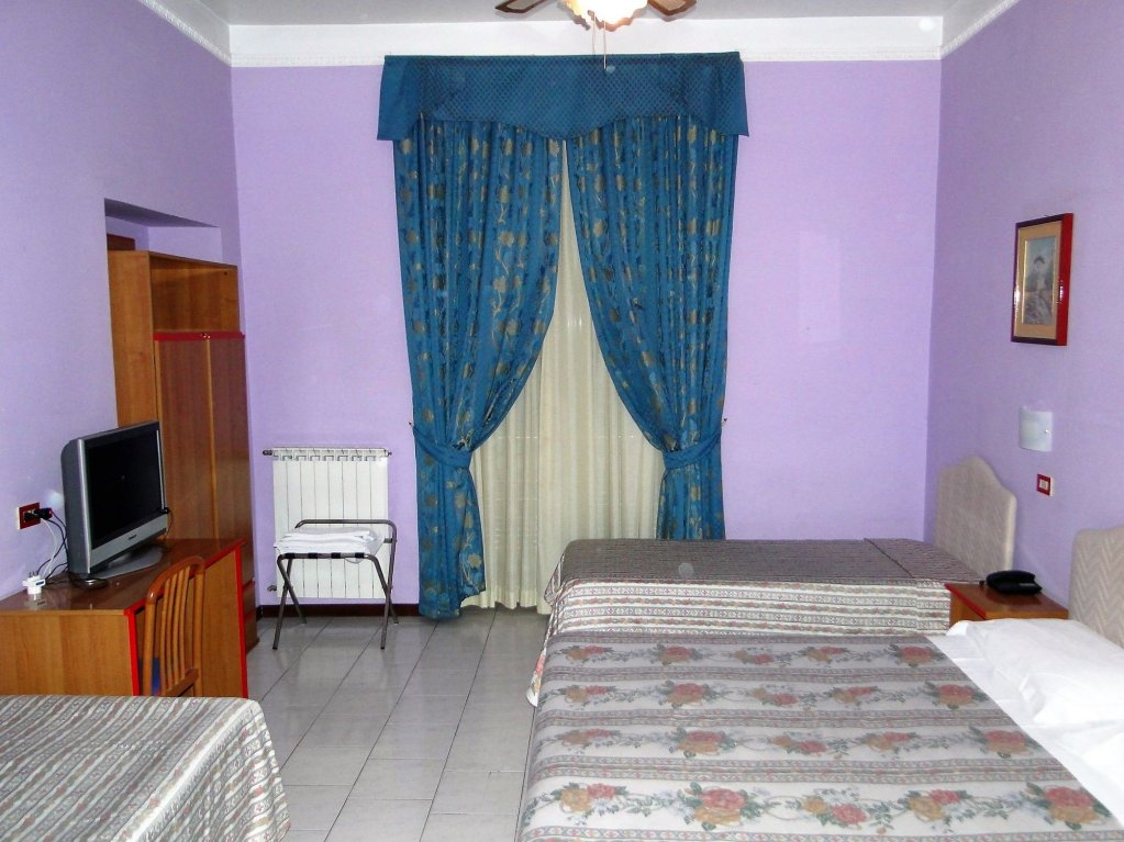Hotel Altavilla 9 2