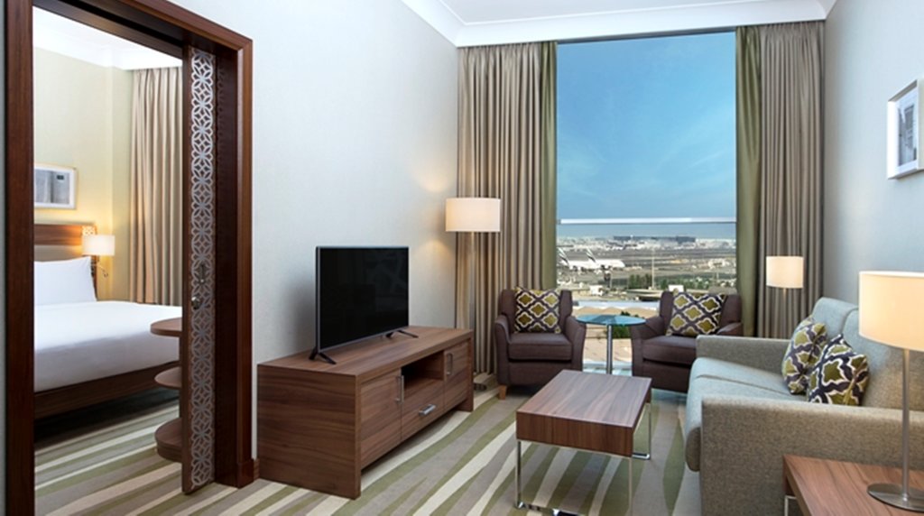 Hilton Garden Inn Dubai Al Muraqabat 17