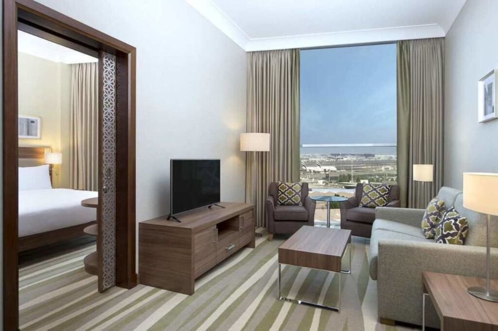 Hilton Garden Inn Dubai Al Muraqabat 18