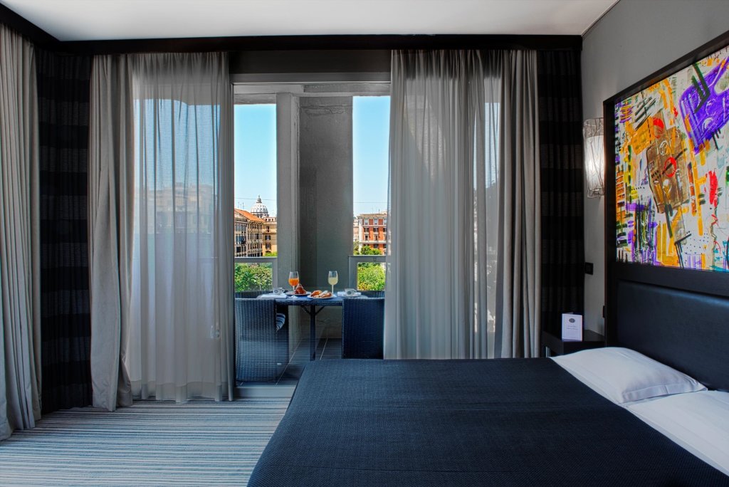 Twentyone Hotel 10