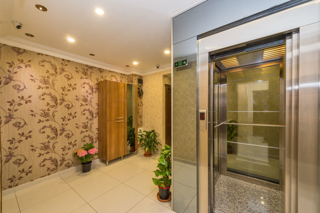 Raimond Hotel 11