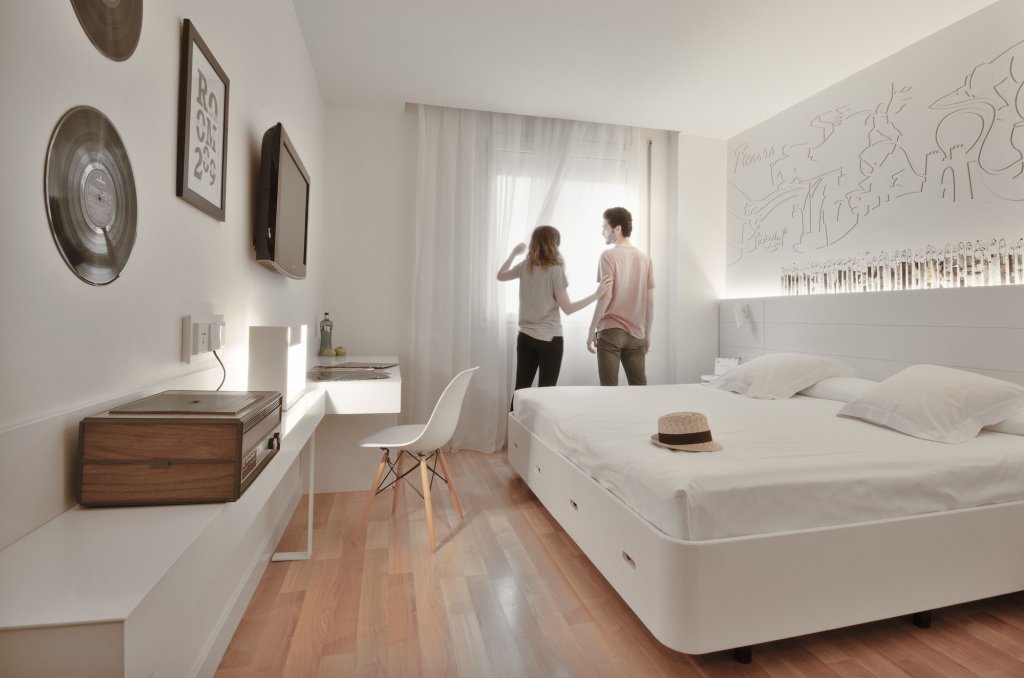 Pol & Grace Hotel 20
