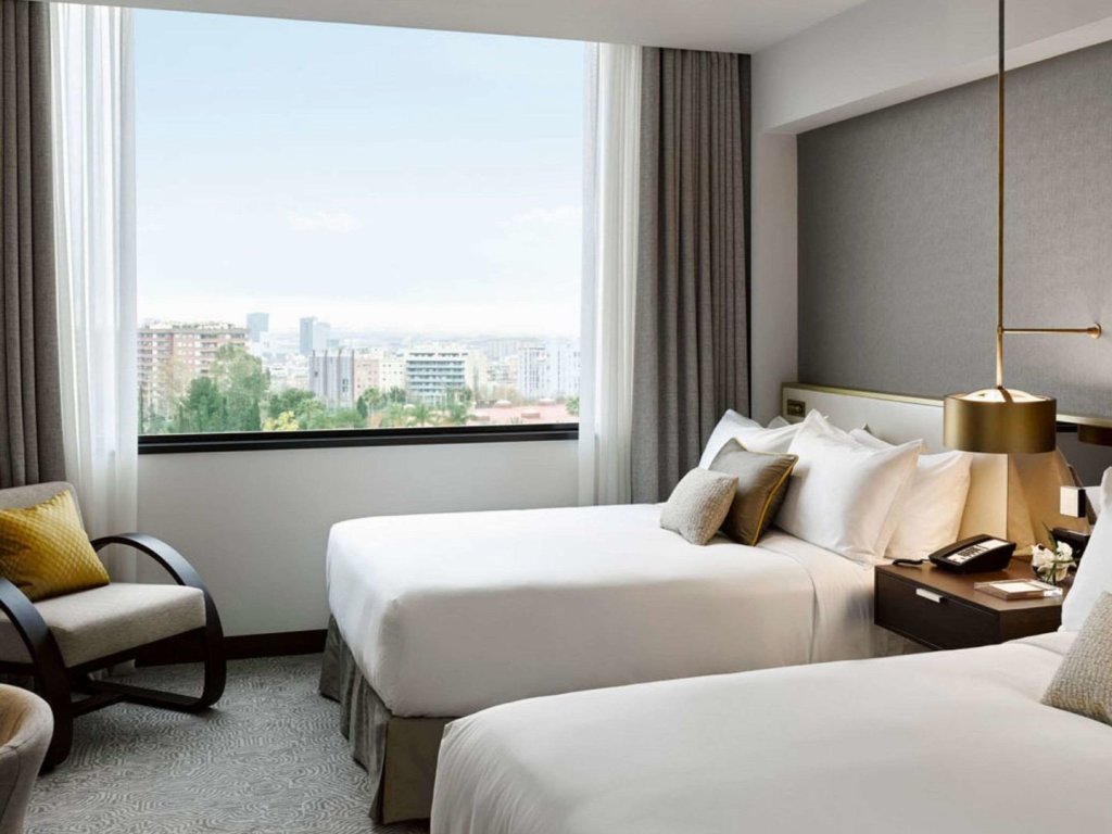 Fairmont Barcelona Rey Juan Carlos I 10