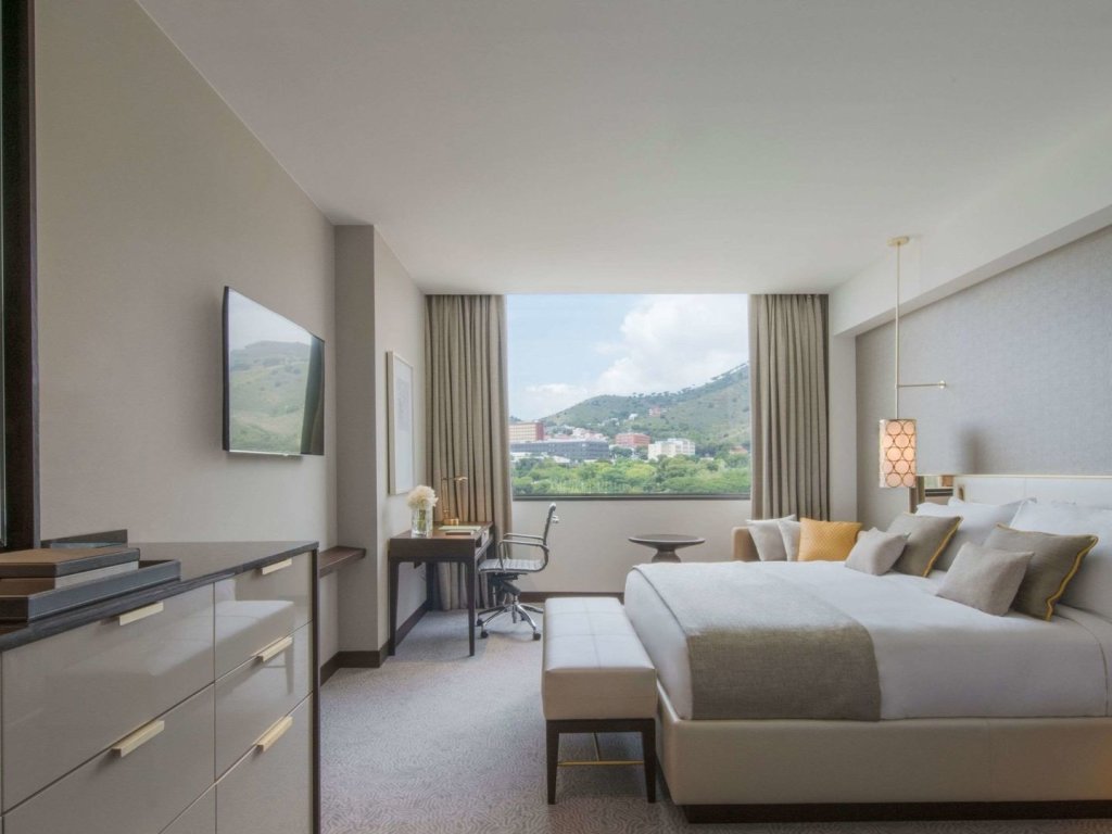 Fairmont Barcelona Rey Juan Carlos I 14