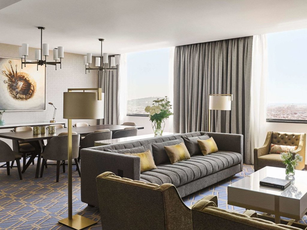 Fairmont Barcelona Rey Juan Carlos I 15