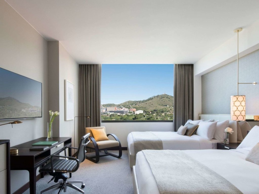 Fairmont Barcelona Rey Juan Carlos I 9