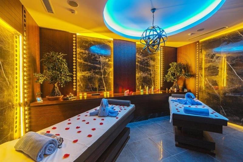 Skalion Hotel & Spa 11