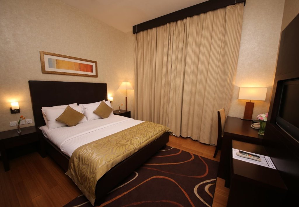 Tulip Creek Hotel Apartments 20